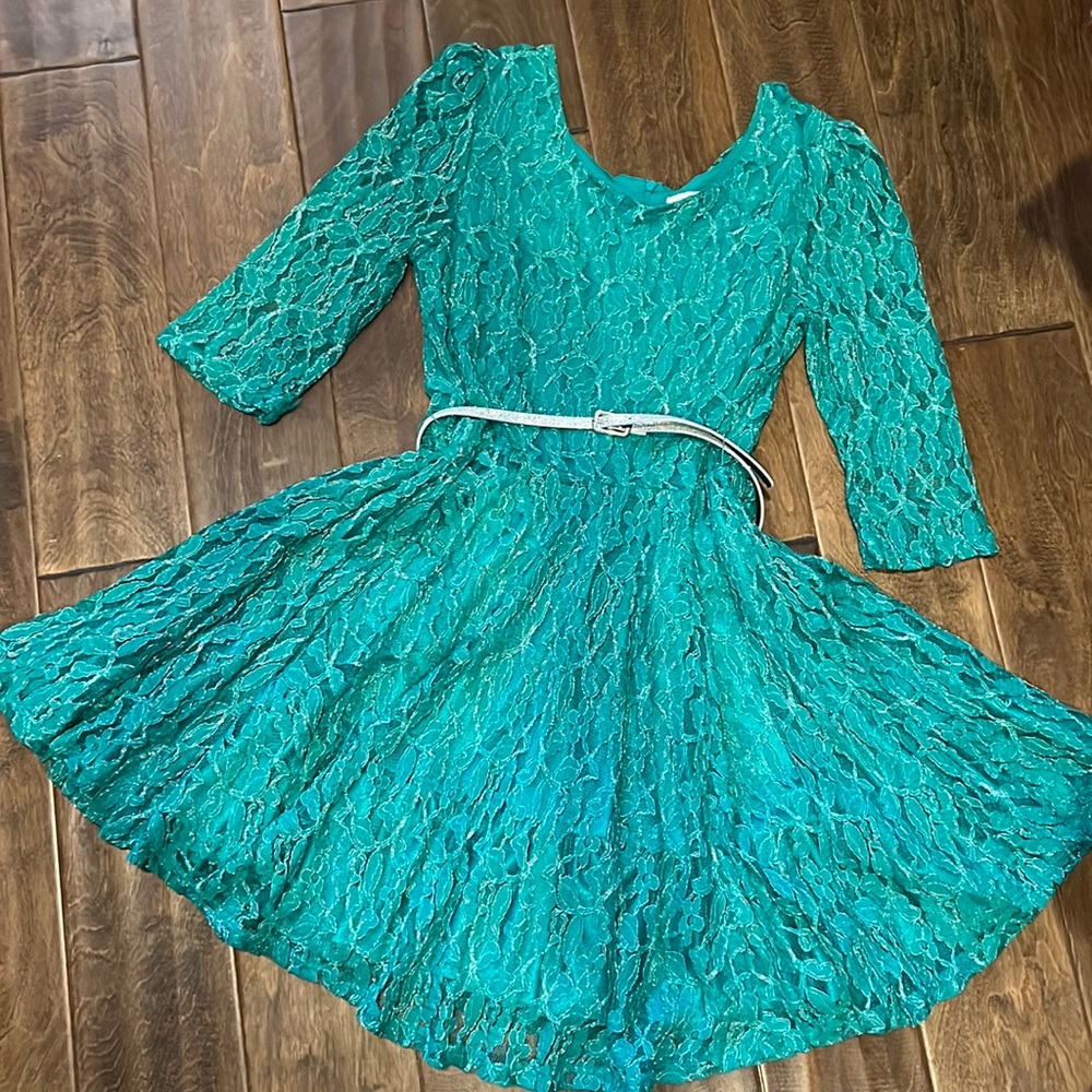 Girls copper key size 16 green lace formal dress